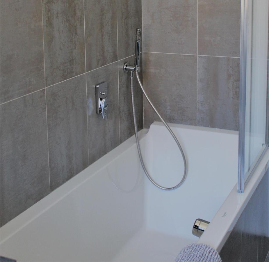 Palazzo Della Torre Elegant Apartment In Como Dış mekan fotoğraf