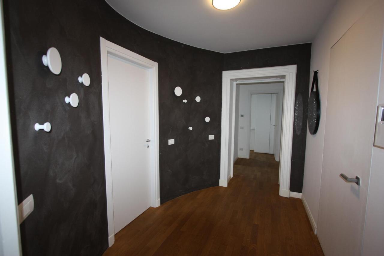 Palazzo Della Torre Elegant Apartment In Como Dış mekan fotoğraf